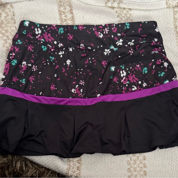Grand Slam Floral  and Purple Women's Skort - Picture 1 of 4